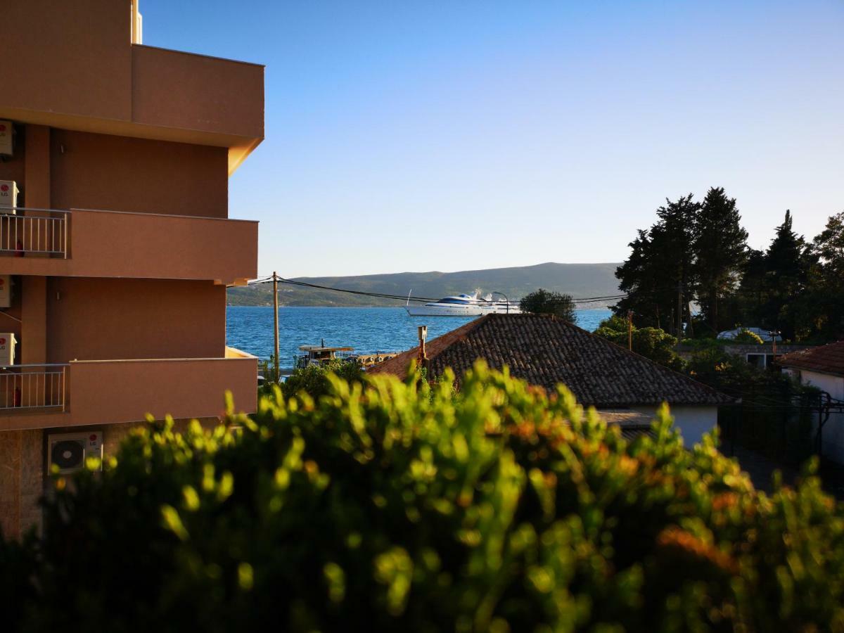 Apartments Tivat Kültér fotó
